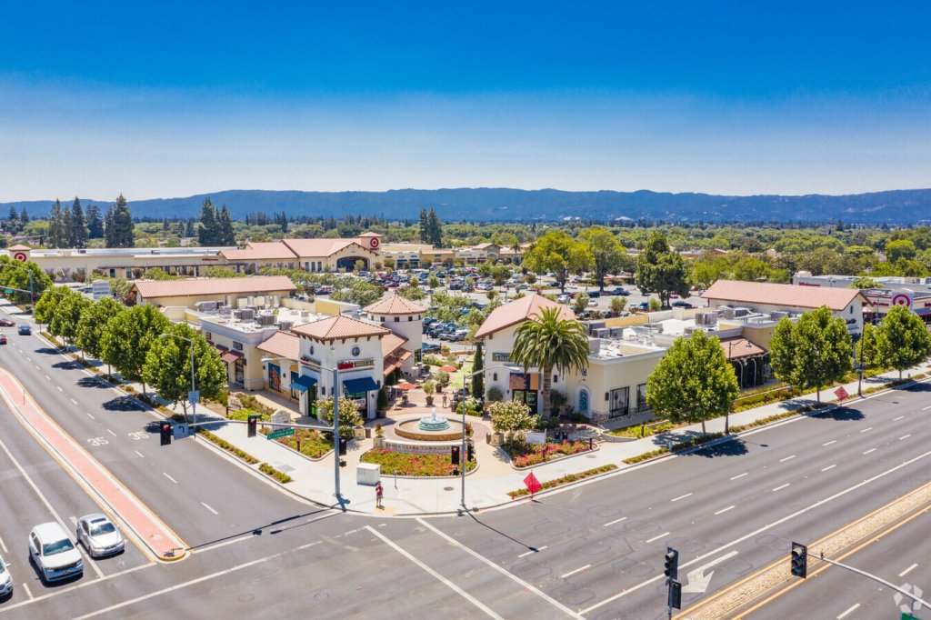 Santa Clara Town Center
