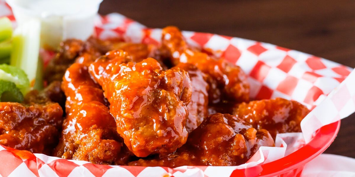 SmokeEaters Hot Wings