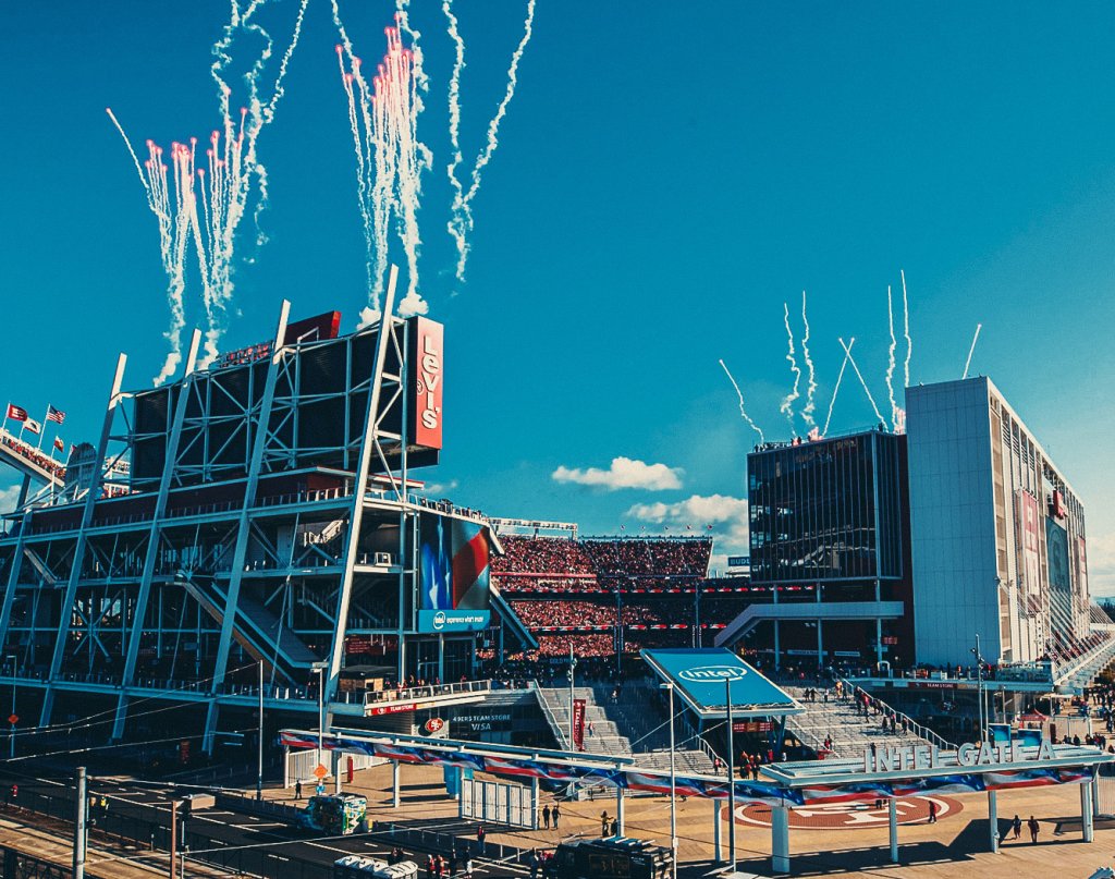 Your Gameday Guide to Santa Clara Your Gameday Guide to Santa Clara