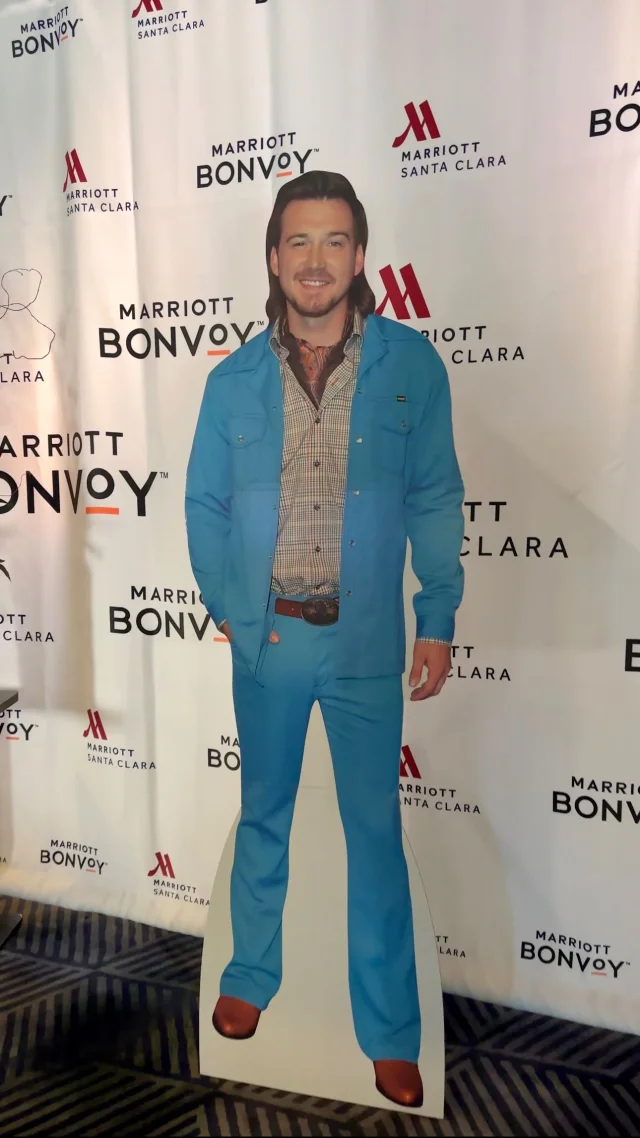 Get the most out of @morganwallen weekend at the @santaclaramarriott! 🤠🍻Join the pre-concert hoedown with a country DJ, Morgan Wallen themed food & beverages, fellow fans, and more! 💃The country vibes are on from 1:30-5:30 pm on 8/1 & 8/2! No reservations needed and it’s open to the public! 🙌📍 2700 Mission College Blvd, Santa Clara, CA 95054👉🏼 Follow @discoversantaclara for more news and updates on what’s trending in Santa Clara!📸 Tag us and use #discoversantaclara for a chance to be featured!#santaclara #bayarea #morganwallen #levisstadium #concert #bayareaevents #bayareathingstodo